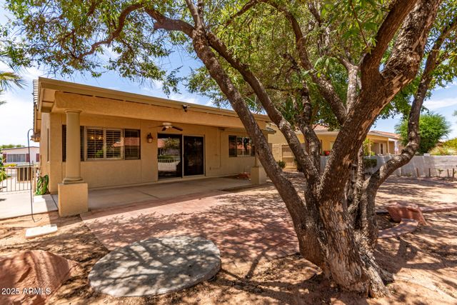 8940 E INDIANA Avenue, Sun Lakes, AZ 85248