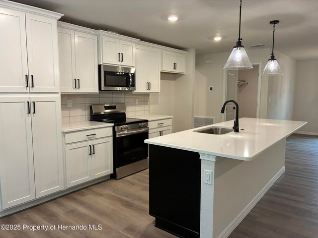 54 Village Center Dr. Drive, Homosassa, FL 34446