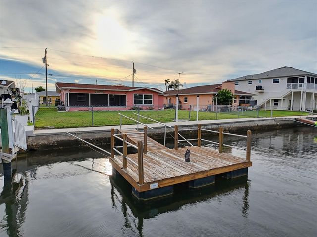 13530 MARIA DRIVE, Hudson, FL 34667