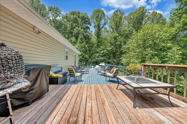 110 Chimney Sweep CT, Goodview, VA 24095