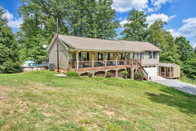 110 Chimney Sweep CT, Goodview, VA 24095