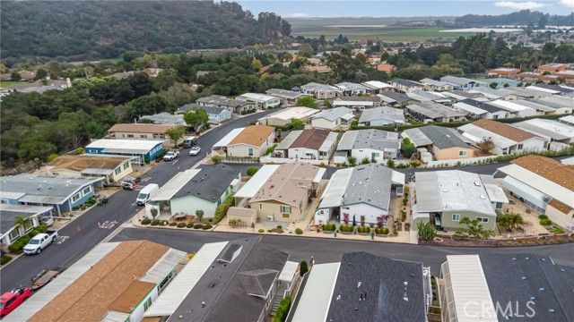 844 Devonshire Rd, Arroyo Grande, CA 93420