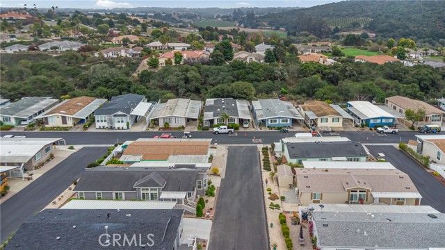 844 Devonshire Rd, Arroyo Grande, CA 93420