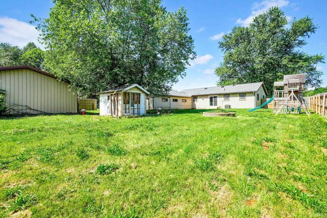 284 Old State Road 37 N, Bedford, IN 47421