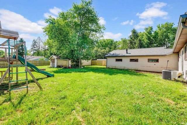 284 Old State Road 37 N, Bedford, IN 47421
