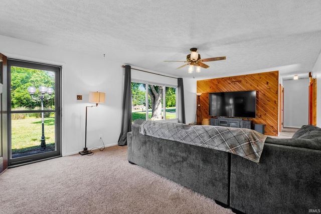 284 Old State Road 37 N, Bedford, IN 47421