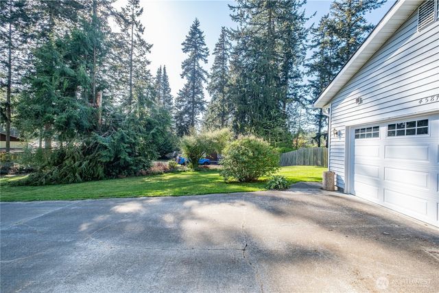 4587 Siesta Place Place, Oak Harbor, WA 98277