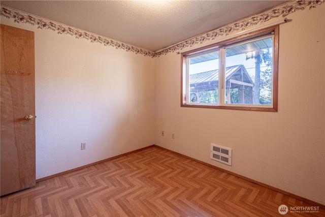 4587 Siesta Place Place, Oak Harbor, WA 98277