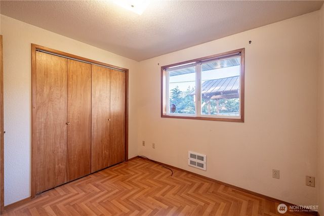 4587 Siesta Place Place, Oak Harbor, WA 98277