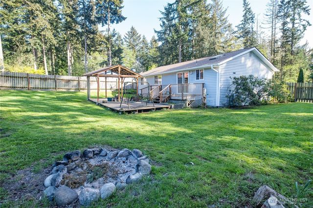 4587 Siesta Place Place, Oak Harbor, WA 98277