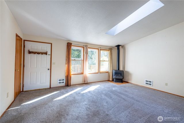 4587 Siesta Place Place, Oak Harbor, WA 98277