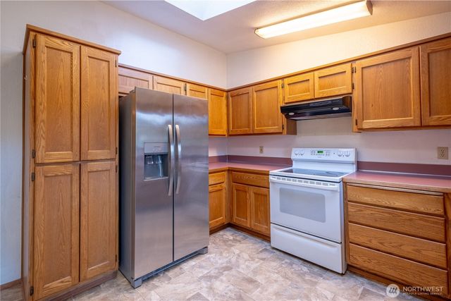 4587 Siesta Place Place, Oak Harbor, WA 98277