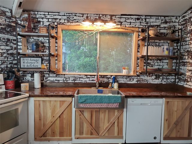 500 County Road 1524, Morgan, TX 76671