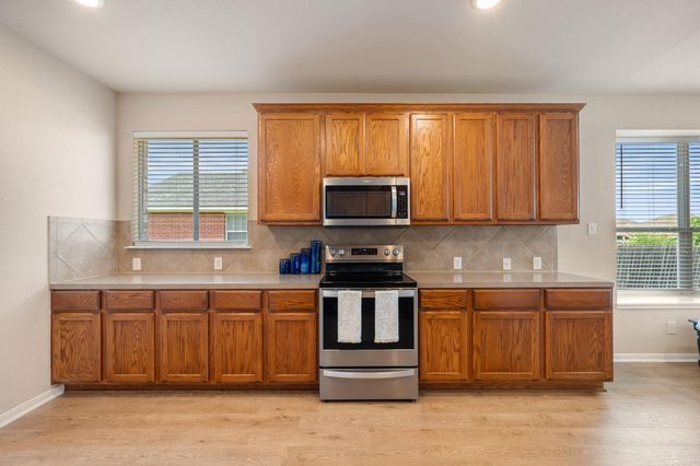19609 Vilamoura ST, Pflugerville, TX 78660