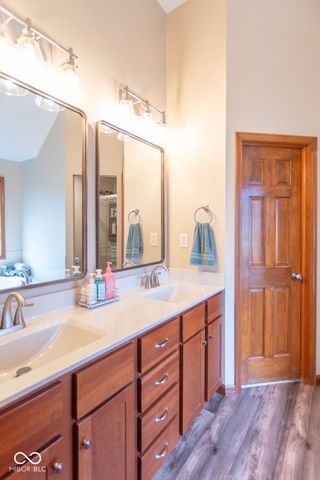 9437 Gladstone Drive, Pittsboro, IN 46167
