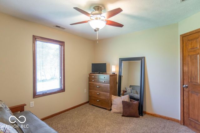 9437 Gladstone Drive, Pittsboro, IN 46167