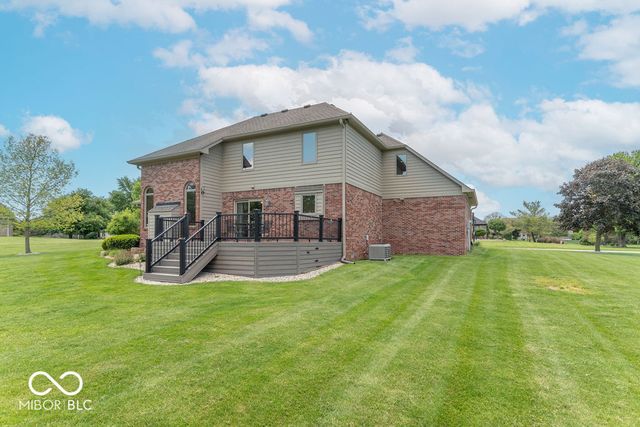 9437 Gladstone Drive, Pittsboro, IN 46167