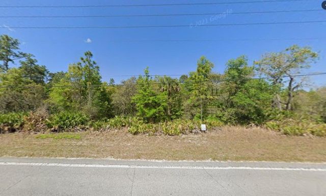 632 N Dunkenfield Avenue, Crystal River, FL 34429