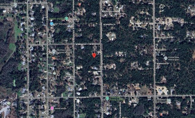 632 N Dunkenfield Avenue, Crystal River, FL 34429