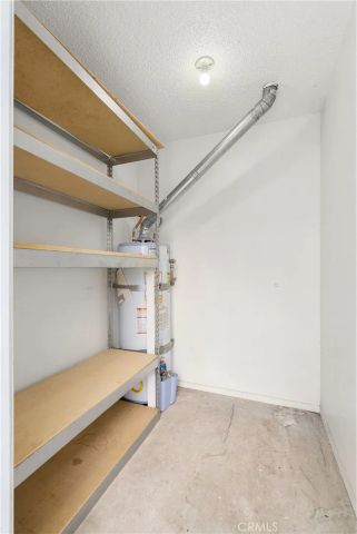 18312 PARKVIEW LANE 202, Huntington Beach, CA 92648