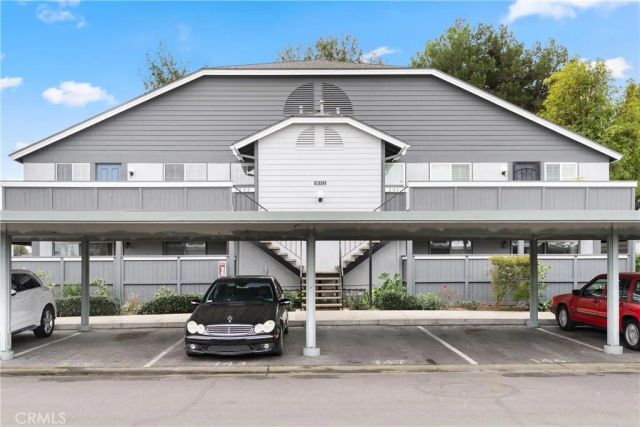 18312 PARKVIEW LANE 202, Huntington Beach, CA 92648