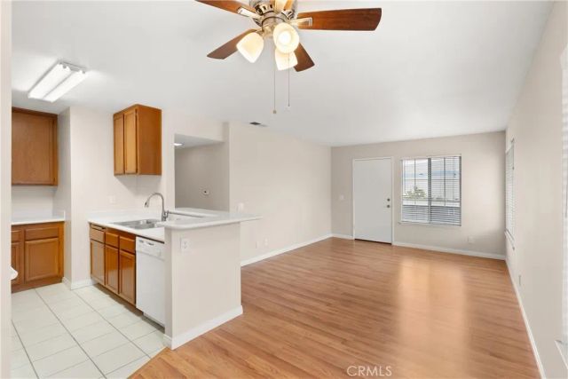 18312 PARKVIEW LANE 202, Huntington Beach, CA 92648