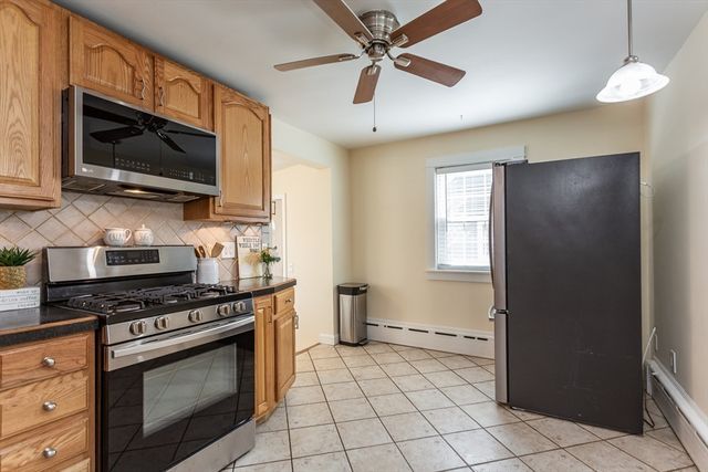 54 Huntington Ave, Dartmouth, MA 02747