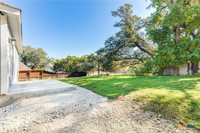 1420 Canyon Bend, Canyon Lake, TX 78133