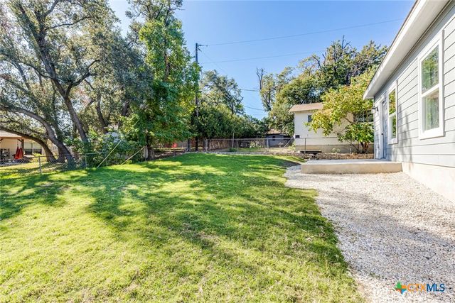 1420 Canyon Bend, Canyon Lake, TX 78133