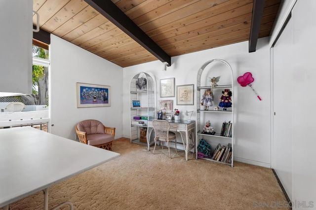 4473 Charger Blvd, San Diego, CA 92117