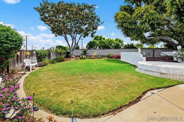 4473 Charger Blvd, San Diego, CA 92117