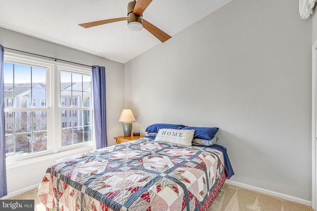 329 S PICKETT ST, Alexandria, VA 22304