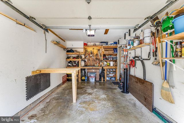 329 S PICKETT ST, Alexandria, VA 22304