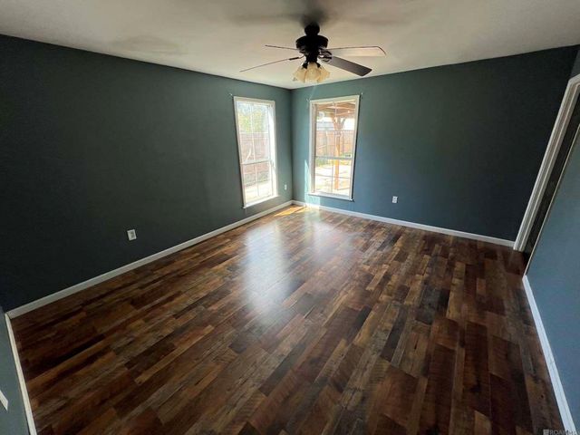 8725 Fairoaks St, Denham Springs, LA 70726