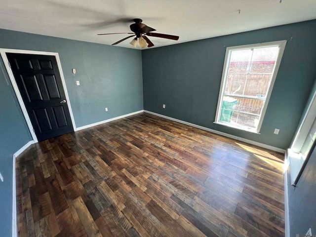 8725 Fairoaks St, Denham Springs, LA 70726