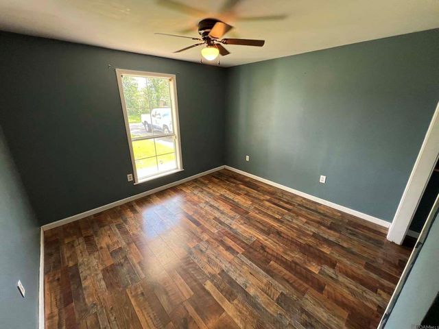 8725 Fairoaks St, Denham Springs, LA 70726