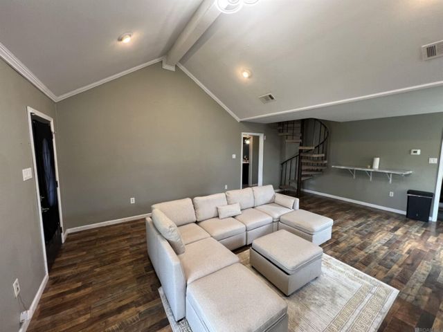 8725 Fairoaks St, Denham Springs, LA 70726