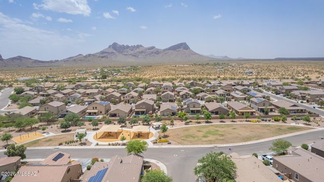 10018 N Guayacan Trail, Marana, AZ 85653