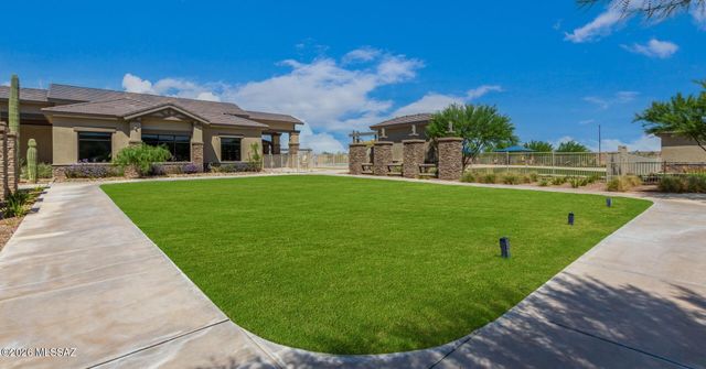 10018 N Guayacan Trail, Marana, AZ 85653