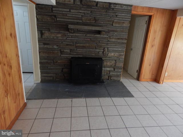 319 MONROE AVE, Edgewater Park, NJ 08010
