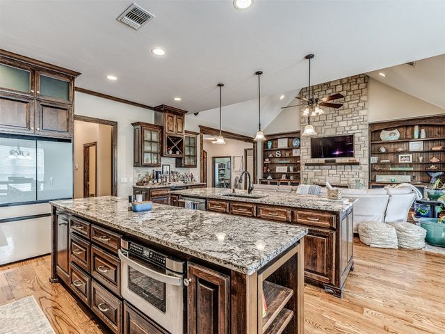 4311 Moorgate Drive, Norman, OK 73072