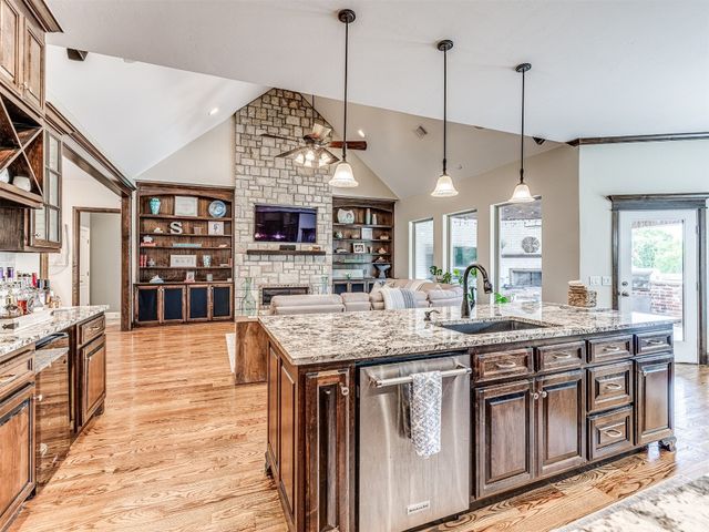 4311 Moorgate Drive, Norman, OK 73072