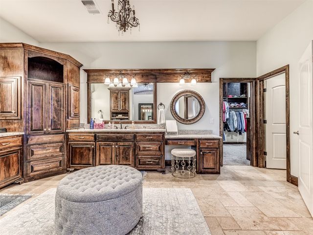 4311 Moorgate Drive, Norman, OK 73072