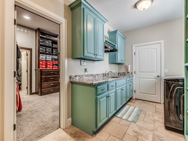 4311 Moorgate Drive, Norman, OK 73072
