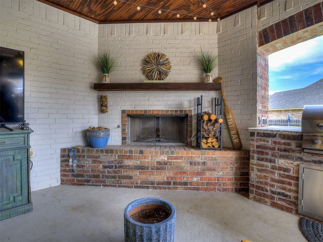 4311 Moorgate Drive, Norman, OK 73072