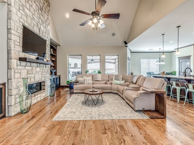 4311 Moorgate Drive, Norman, OK 73072