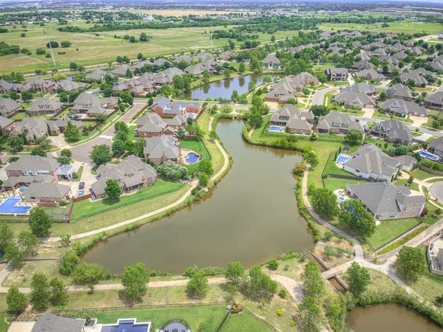 4311 Moorgate Drive, Norman, OK 73072