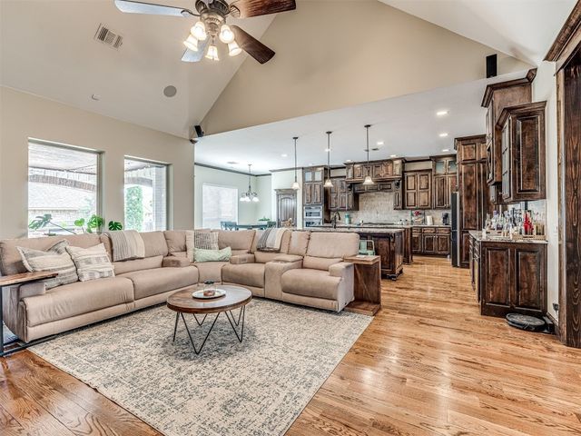 4311 Moorgate Drive, Norman, OK 73072