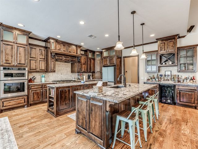 4311 Moorgate Drive, Norman, OK 73072