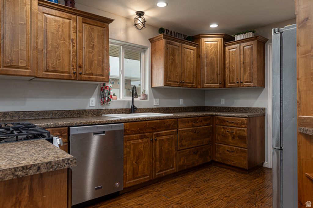 Image 11 of property listing at 611 S 175 E, Kanab, UT 84741